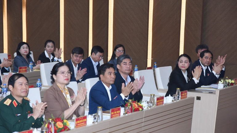 Các đại biểu tham dự Hội nghị. (Ảnh: TRẦN HẢI)