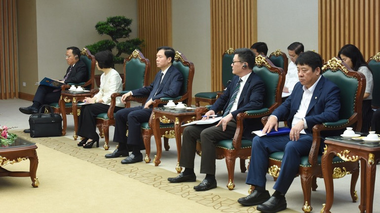 Lãnh đạo một số bộ, ngành, cơ quan Việt Nam tham dự buổi tiếp. (Ảnh: TRẦN HẢI)