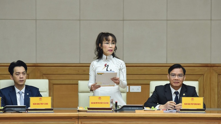 TS Nguyễn Thị Phương Thảo - Nhà sáng lập, Phó Chủ tịch Thường trực HDBank phát biểu tại Hội nghị. (Ảnh: TRẦN HẢI)