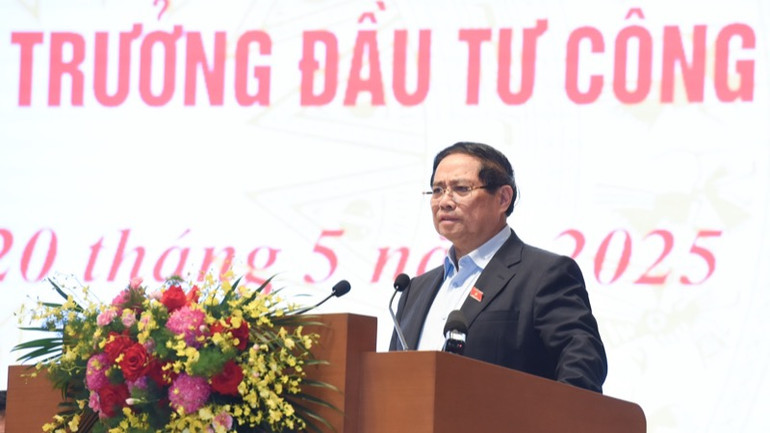 Thủ tướng Phạm Minh Chính phát biểu ý kiến tại hội nghị (Ảnh: TRẦN HẢI).