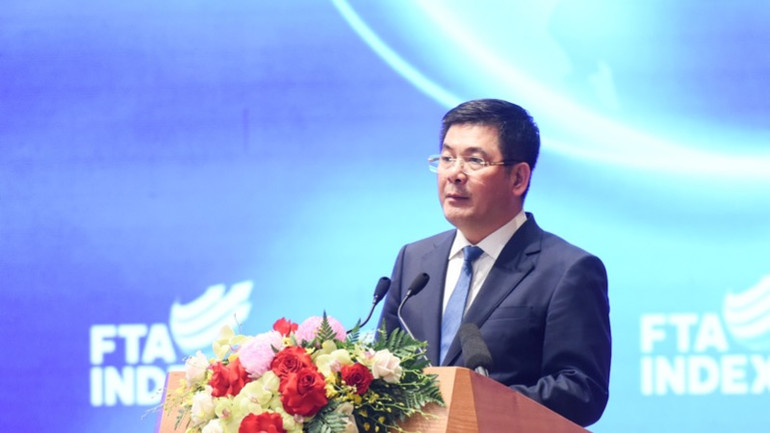 Bộ trưởng Công thương Nguyễn Hồng Diên phát biểu ý kiến tại buổi lễ (Ảnh: TRẦN HẢI).