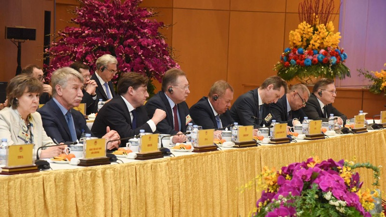 Đại diện các tập đoàn, doanh nghiệp của Liên bang Nga tham dự Đối thoại. (Ảnh: TRẦN HẢI)