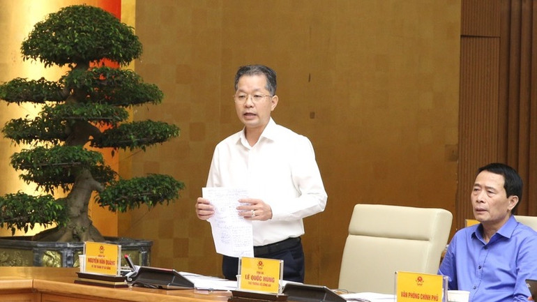 Bí thư Thành uỷ Đà Nẵng Nguyễn Văn Quảng đóng góp ý kiến tại hội nghị (Ảnh: VGP).