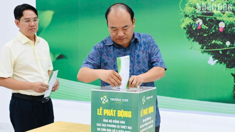 Chủ tịch Tập đoàn Trường Tươi phát động ủng hộ khắc phục hậu quả thiên tai Chủ tịch Tập đoàn Trường Tươi phát động ủng hộ khắc phục hậu quả thiên tai