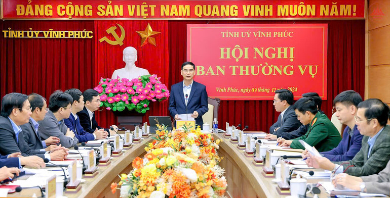 Hội nghị Ban Thường vụ Tỉnh ủy sáng 9/12.