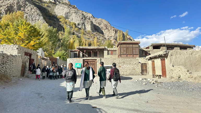 Làng Gulmit Làng Gulmit