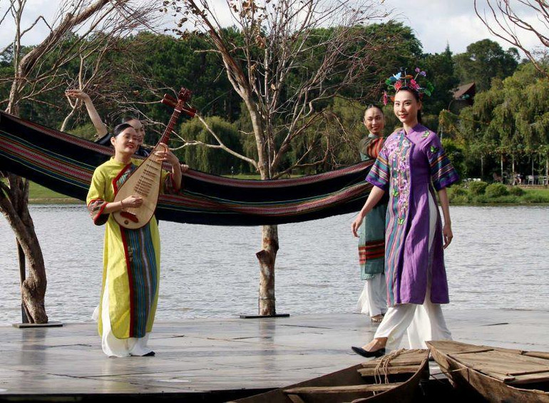 Thướt tha chiều Đà Lạt.