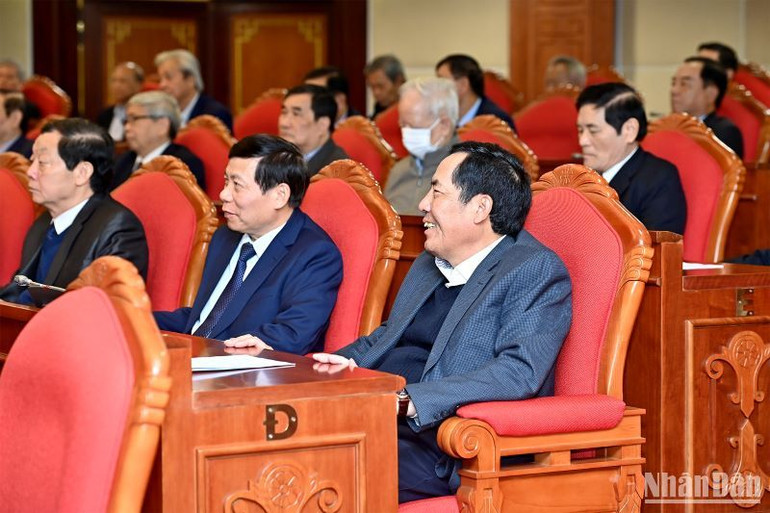 Các đại biểu dự hội nghị.