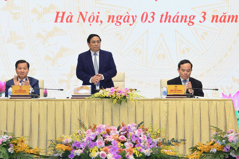 Thủ tướng dự cuộc gặp mặt các doanh nghiệp nhà nước tiêu biểu.