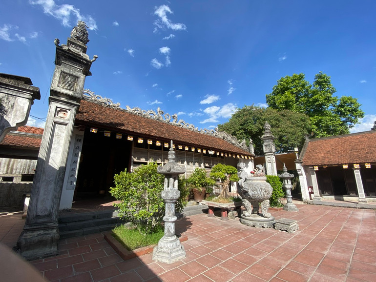 Chùa Bà Đanh - ngôi chùa từng đi vào thành ngữ quen thuộc "Vắng như chùa Bà Đanh", một điểm đến tâm linh nổi tiếng của tỉnh Hà Nam.