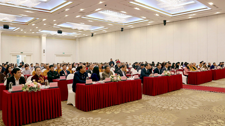 Đại biểu tham dự tọa đàm.