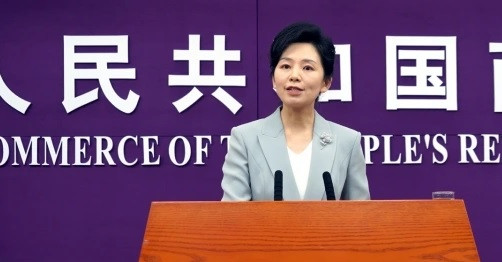 Người phát ngôn của Bộ Thương mại Trung Quốc Hà Vịnh Tiền Người phát ngôn của Bộ Thương mại Trung Quốc Hà Vịnh Tiền