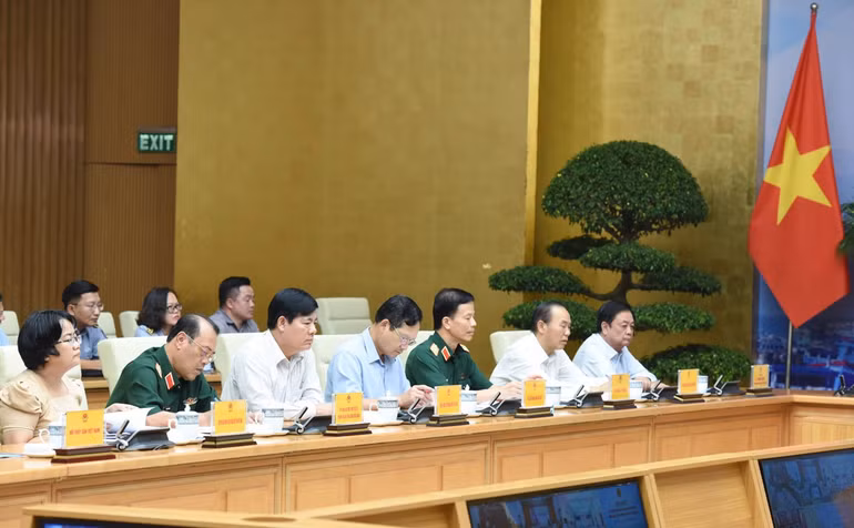 Đại diện lãnh đạo các bộ, ngành, cơ quan Trung ương tham dự Hội nghị. (Ảnh: TRẦN HẢI)