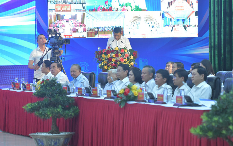 Các đại biểu thành phố Đà Nẵng tham dự Hội nghị (ẢnhL Trần Hải).