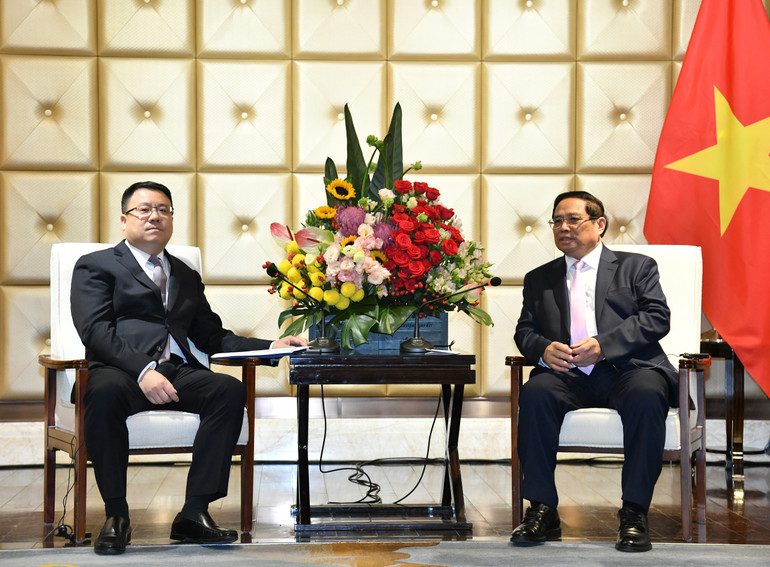 Thủ tướng Phạm Minh Chính tiếp ông Vương Tiểu Quân, Phó Chủ tịch Tập đoàn Xây dựng Điện lực Trung Quốc. (Ảnh: THANH GIANG)