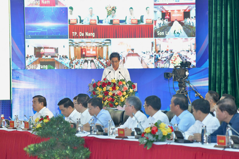 Hội nghị được truyền trực tuyến tới các bộ, ngành Trung ương, các tỉnh, thành phố trực thuộc Trung ương. (Ảnh: THANH GIANG) Hội nghị được truyền trực tuyến tới các bộ, ngành Trung ương, các tỉnh, thành phố trực thuộc Trung ương. (Ảnh: THANH GIANG)