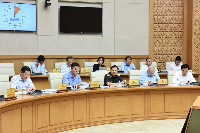 Các đại biểu tham dự phiên họp. (Ảnh: TRẦN HẢI).