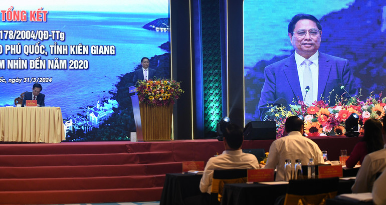 Thủ tướng Phạm Minh Chính phát biểu ý kiến tại hội nghị.