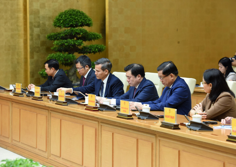 Đại diện lãnh đạo các bộ, ngành Việt Nam tại buổi làm việc (Ảnh: Trần Hải).