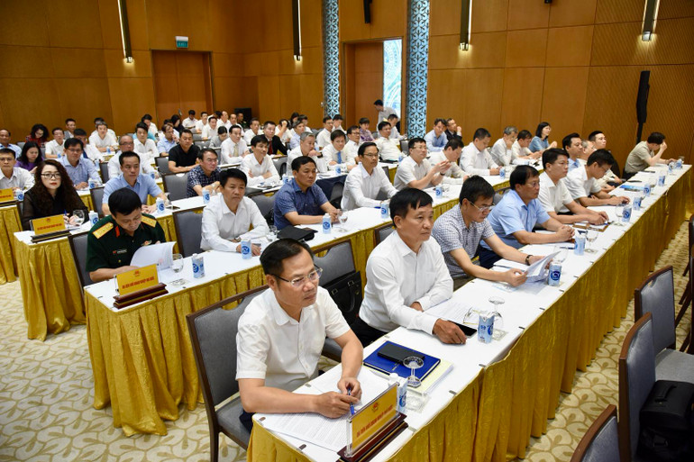 Các đại biểu tham dự Hội nghị. (Ảnh: TRẦN HẢI) Các đại biểu tham dự Hội nghị. (Ảnh: TRẦN HẢI)