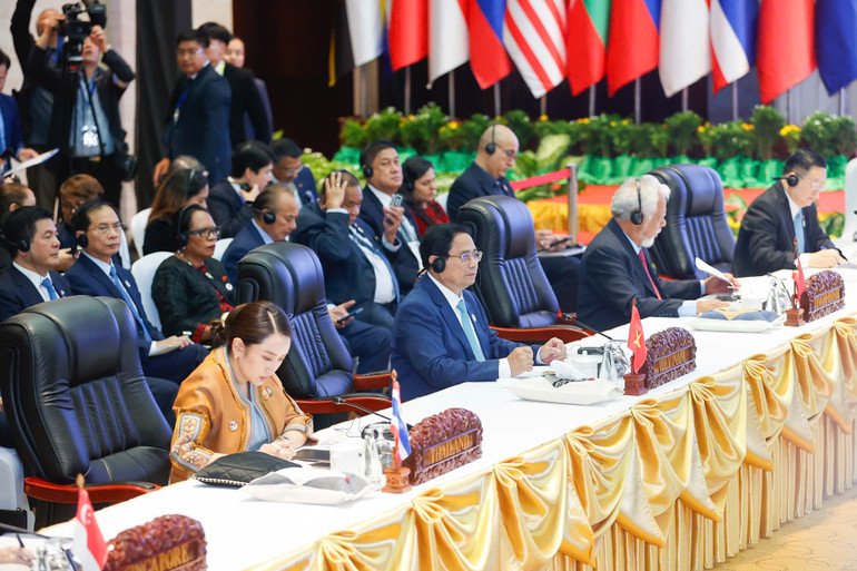 Thủ tướng Phạm Minh Chính tham dự và phát biểu tại Hội nghị Cấp cao ASEAN-Trung Quốc lần thứ 27. (Ảnh: Nhật Bắc/VGP)