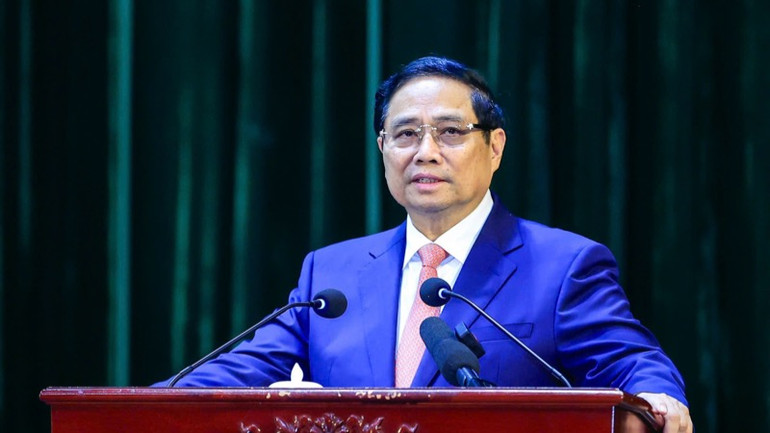 Thủ tướng Phạm Minh Chính phát biểu ý kiến tại buổi thăm, làm việc tại Học viện Kỹ thuật Quân sự. (Ảnh: TRẦN HẢI)