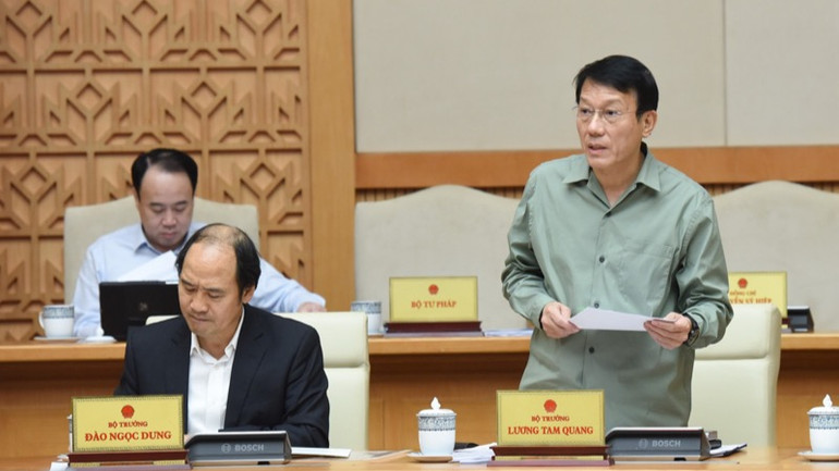 Bộ trưởng Công an Lương Tam Quang phát biểu ý kiến tại phiên họp. (Ảnh: Trần Hải)