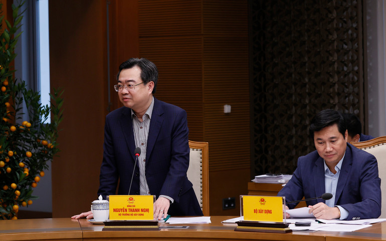 Bộ trưởng Xây dựng Nguyễn Thanh Nghị phát biểu ý kiến tại cuộc họp.