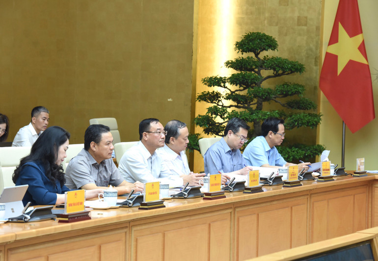 Các thành viên Ban Chỉ đạo tại phiên họp. (Ảnh: Trần Hải)