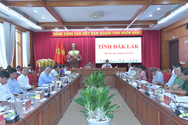 Quang cảnh buổi làm việc (Ảnh: Thanh Giang).