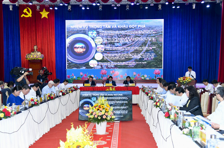 Quang cảnh Hội nghị.