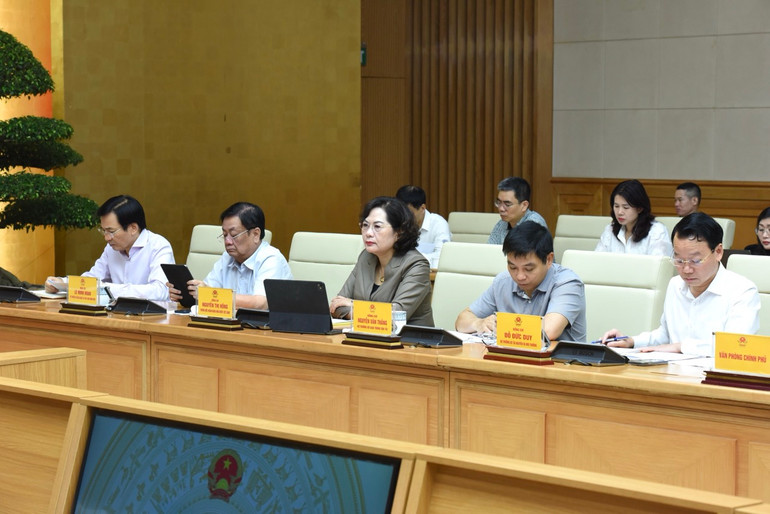 Đại diện lãnh đạo các bộ, ngành Trung ương tham dự Hội nghị (Ảnh: Trần Hải).