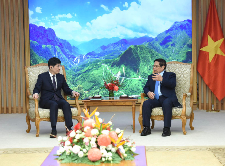 Thủ tướng Phạm Minh Chính tiếp ông Yamamoto Ichita, Thống đốc tỉnh Gunma. (Ảnh: Trần Hải) Thủ tướng Phạm Minh Chính tiếp ông Yamamoto Ichita, Thống đốc tỉnh Gunma. (Ảnh: Trần Hải)