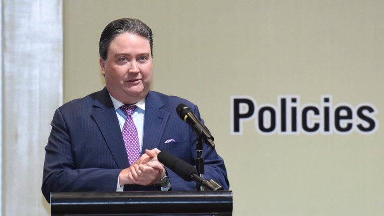 Đại sứ Hoa Kỳ tại Việt Nam Marc Knapper phát biểu ý kiến tại Hội nghị. (Ảnh: Trần Hải)