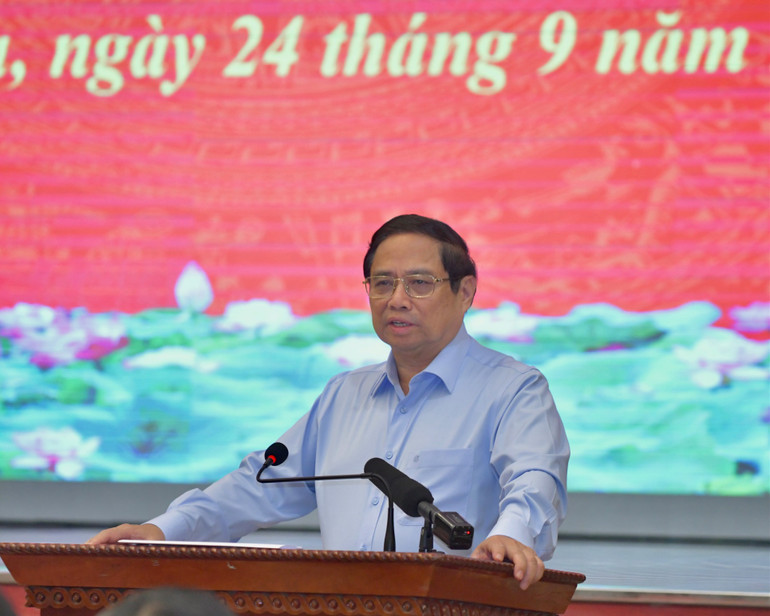 Thủ tướng Phạm Minh Chính phát biểu ý kiến tại buổi làm việc. (Ảnh: Thanh Giang) Thủ tướng Phạm Minh Chính phát biểu ý kiến tại buổi làm việc. (Ảnh: Thanh Giang)