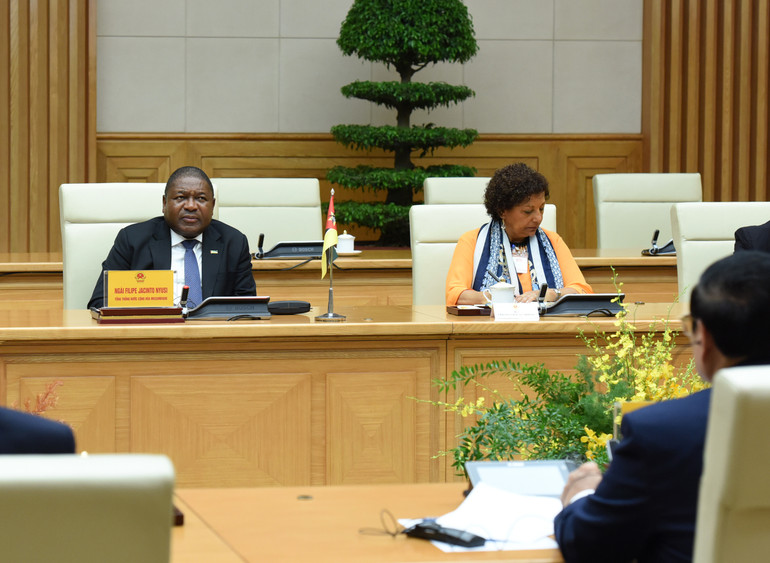 Tổng thống Cộng hòa Mozambique Filipe Jacinto Nyusi phát biểu tại buổi hội kiến. (Ảnh: TRẦN HẢI)