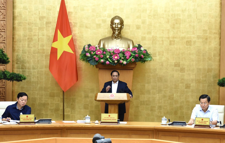 Thủ tướng Phạm Minh Chính phát biểu ý kiến chỉ đạo phiên họp. (Ảnh: TRẦN HẢI)