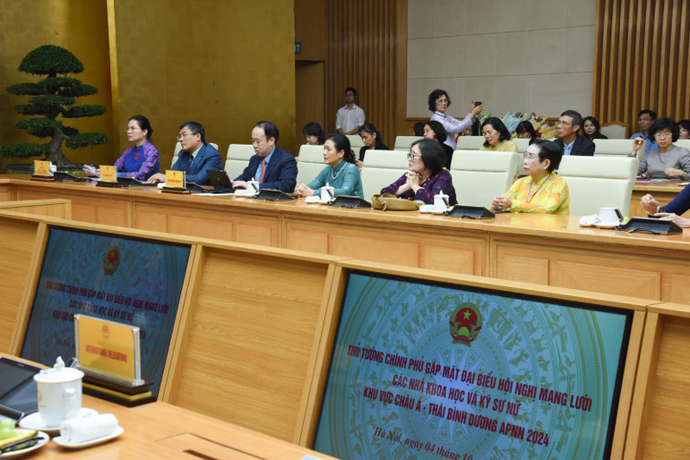 Các đại biểu tham dự buổi gặp mặt. (Ảnh: TRẦN HẢI) Các đại biểu tham dự buổi gặp mặt. (Ảnh: TRẦN HẢI)