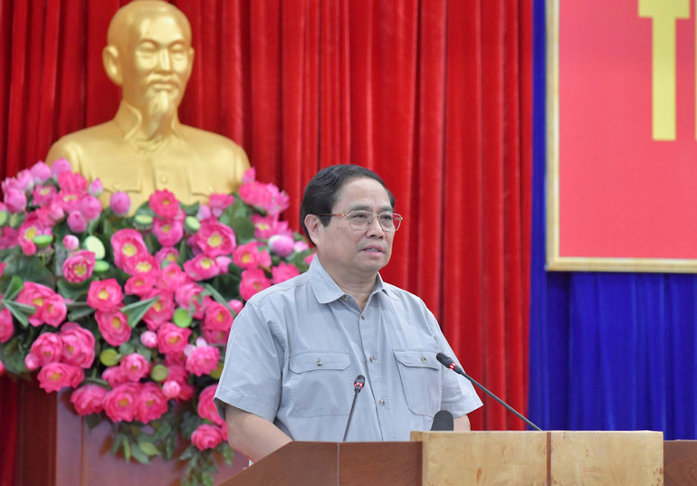 Thủ tướng Phạm Minh Chính phát biểu ý kiến kết luận buổi làm việc với Ban Thường vụ Tỉnh ủy Bình Dương. (Ảnh: Thanh Giang)