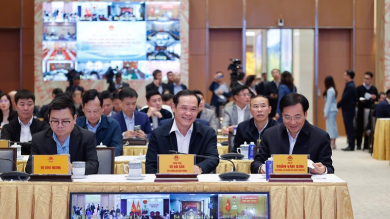 Đại diện lãnh đạo các bộ, ngành và các đại biểu tham dự Hội nghị. (Ảnh: Trần Hải)