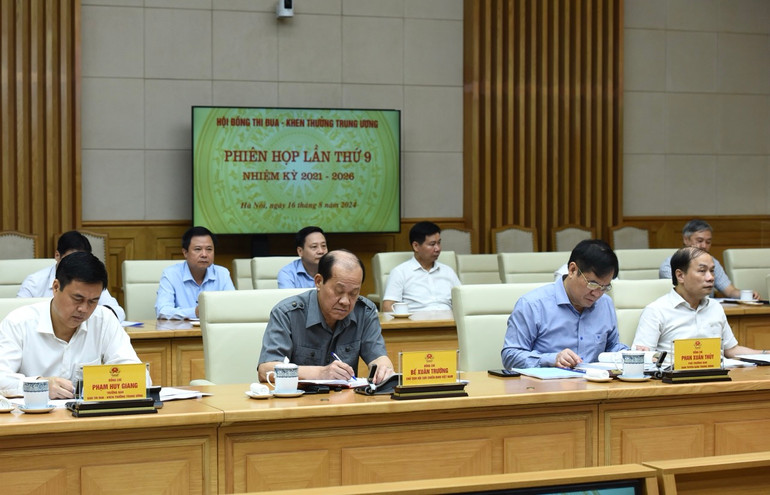 Các đại biểu tham dự Phiên họp. (Ảnh: TRẦN HẢI) Các đại biểu tham dự Phiên họp. (Ảnh: TRẦN HẢI)