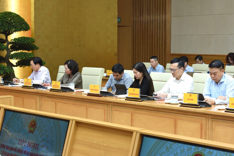 Đại diện lãnh đạo các bộ, ngành tham dự Hội nghị (Ảnh: Trần Hải).