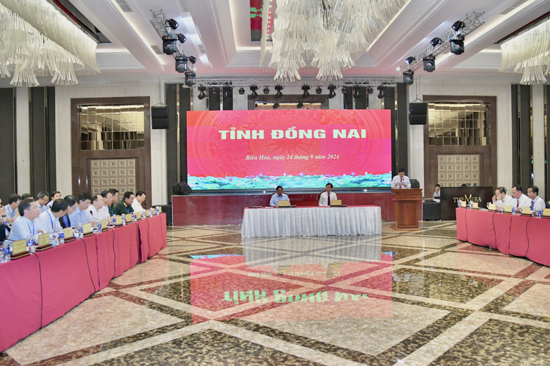 Quang cảnh buổi làm việc. (Ảnh: Thanh Giang) Quang cảnh buổi làm việc. (Ảnh: Thanh Giang)