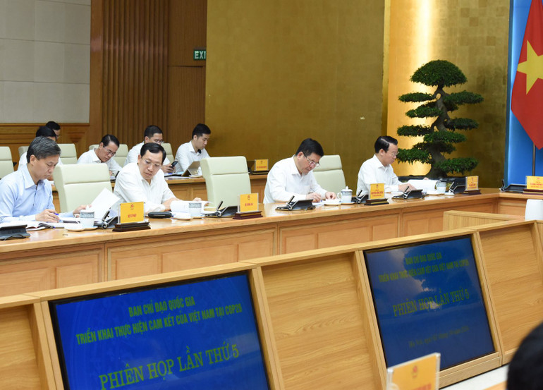 Đại diện lãnh đạo các bộ, ngành, cơ quan là thành viên Ban Chỉ đạo tham dự phiên họp. (Ảnh: Trần Hải)