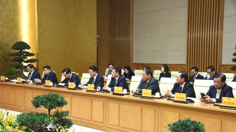 Lãnh đạo các bộ, ngành Trung ương của Việt Nam tại buổi tiếp (Ảnh: TRẦN HẢI).