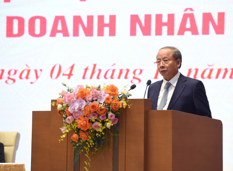 Ông Nguyễn Văn Thân, Chủ tịch Hiệp hội Doanh nghiệp nhỏ và vừa Việt Nam phát biểu ý kiến tại buổi gặp mặt. (Ảnh: TRẦN HẢI) Ông Nguyễn Văn Thân, Chủ tịch Hiệp hội Doanh nghiệp nhỏ và vừa Việt Nam phát biểu ý kiến tại buổi gặp mặt. (Ảnh: TRẦN HẢI)