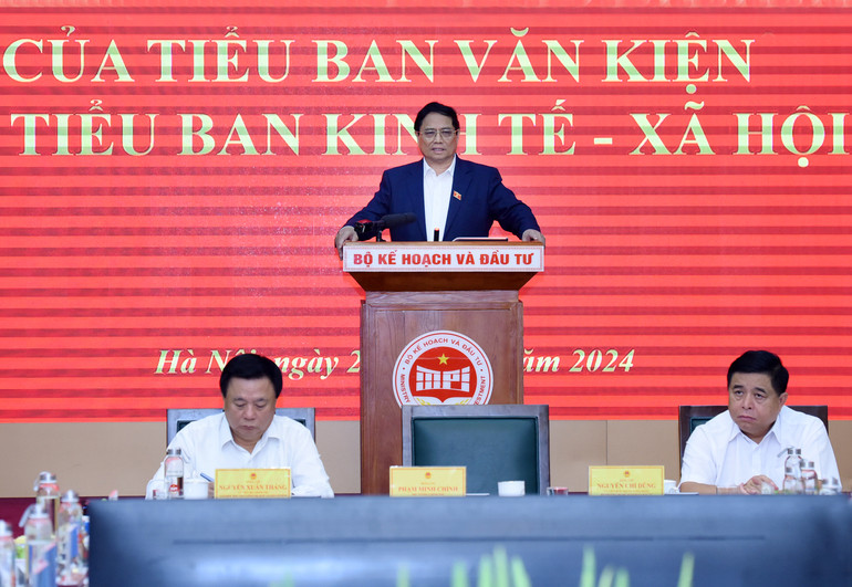 Thủ tướng Phạm Minh Chính phát biểu chỉ đạo. (Ảnh: Trần Hải)