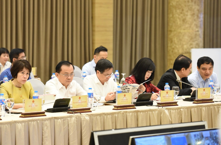 Đại diện lãnh đạo các bộ, ngành, cơ quan Trung ương tham dự Hội nghị. (Ảnh: Trần Hải)