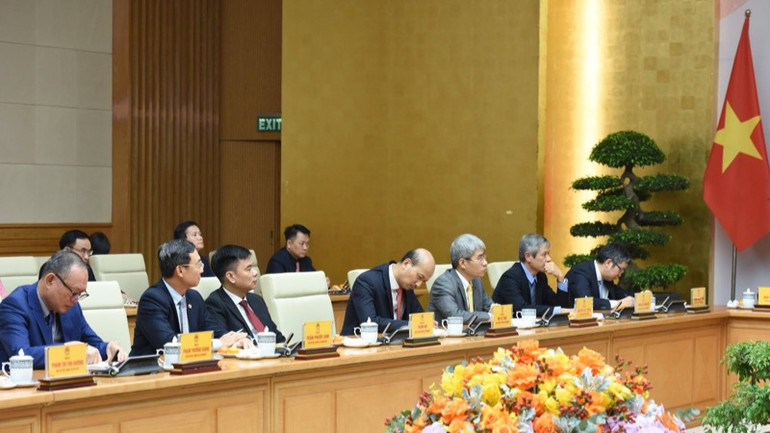 Các Đại sứ, Trưởng Cơ quan đại diện Việt Nam ở nước ngoài tại buổi gặp mặt. (Ảnh: TRẦN HẢI)