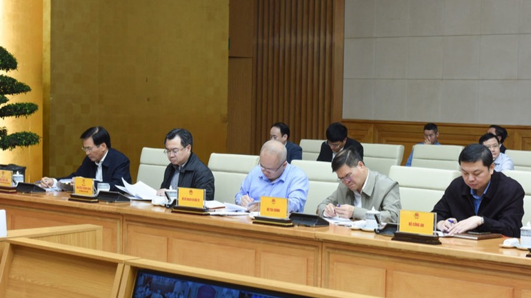 Đại diện lãnh đạo các bộ, ngành là thành viên Ban Chỉ đạo tham dự phiên họp. (Ảnh: TRẦN HẢI) Đại diện lãnh đạo các bộ, ngành là thành viên Ban Chỉ đạo tham dự phiên họp. (Ảnh: TRẦN HẢI)